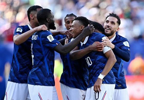 France 3-1 Sénégal – Les Lions battus mais pas éliminés : analyse et paris pour la suite